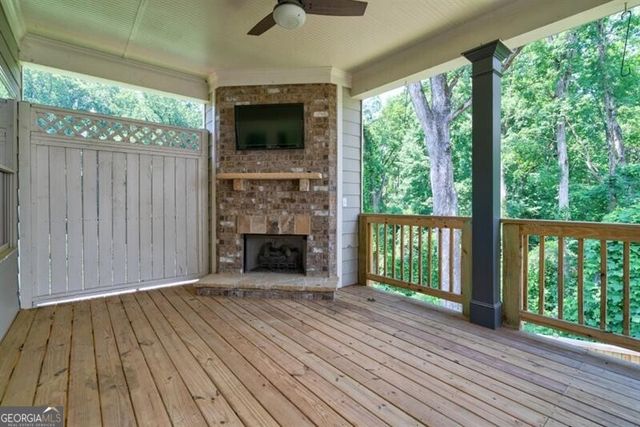 1317 Winfair Lane NE, Atlanta, GA 30329