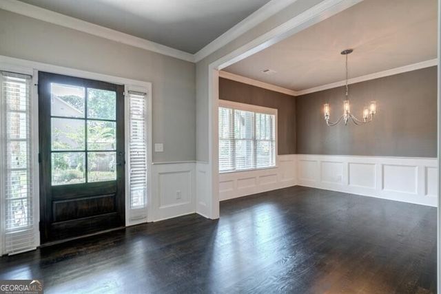1317 Winfair Lane NE, Atlanta, GA 30329