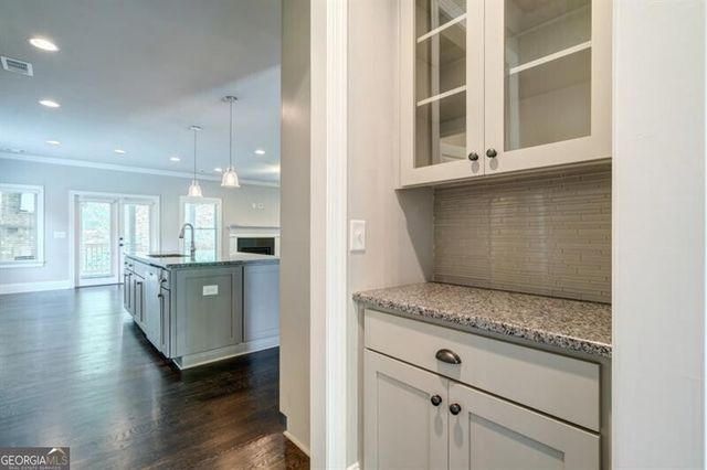 1317 Winfair Lane NE, Atlanta, GA 30329