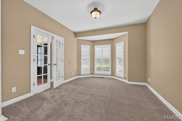 766 Southbrook Forest Court, St Charles, MO 63304