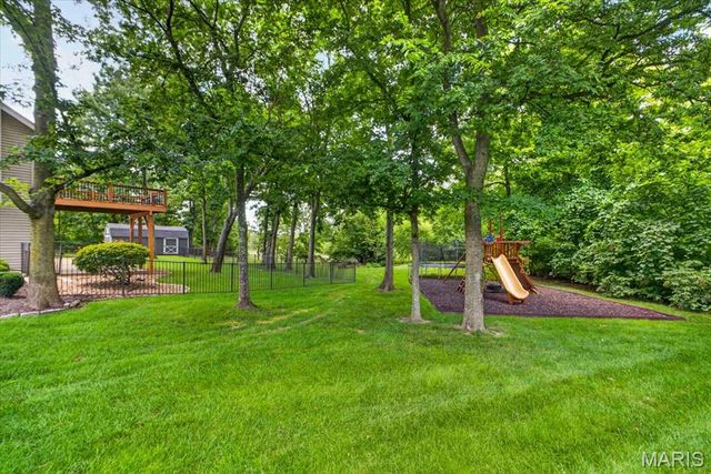 766 Southbrook Forest Court, St Charles, MO 63304