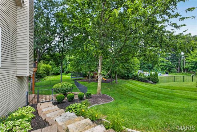 766 Southbrook Forest Court, St Charles, MO 63304
