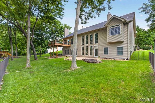 766 Southbrook Forest Court, St Charles, MO 63304