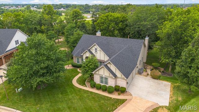 766 Southbrook Forest Court, St Charles, MO 63304