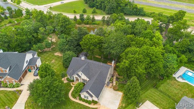 766 Southbrook Forest Court, St Charles, MO 63304