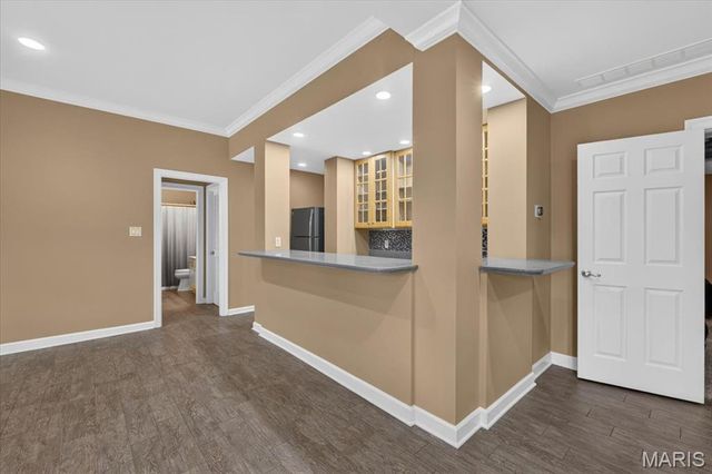 766 Southbrook Forest Court, St Charles, MO 63304