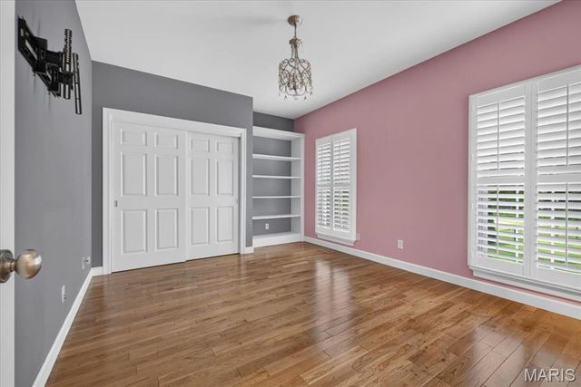 766 Southbrook Forest Court, St Charles, MO 63304