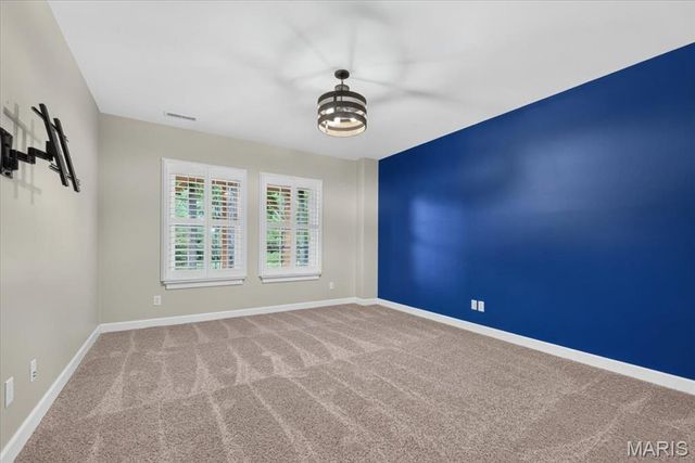 766 Southbrook Forest Court, St Charles, MO 63304