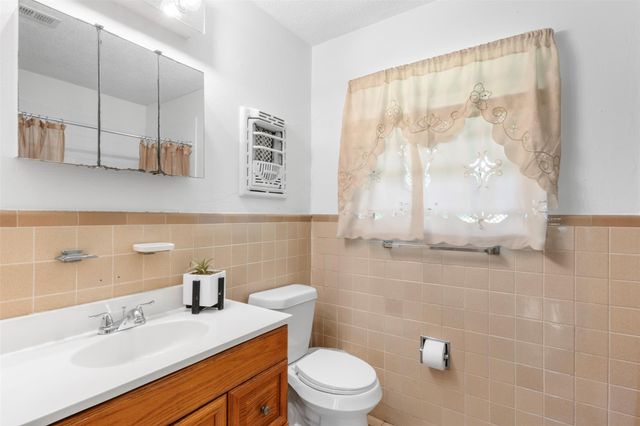 6807 Kingsway Drive, Houston, TX 77087