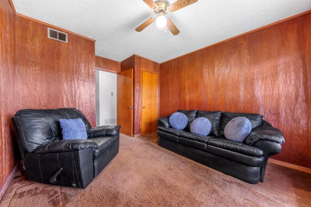 6807 Kingsway Drive, Houston, TX 77087