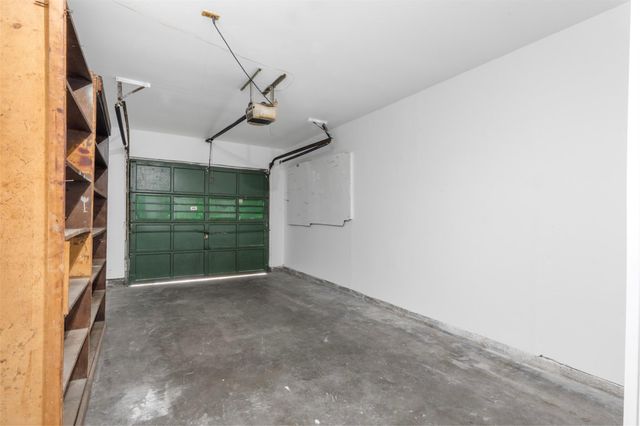 6807 Kingsway Drive, Houston, TX 77087