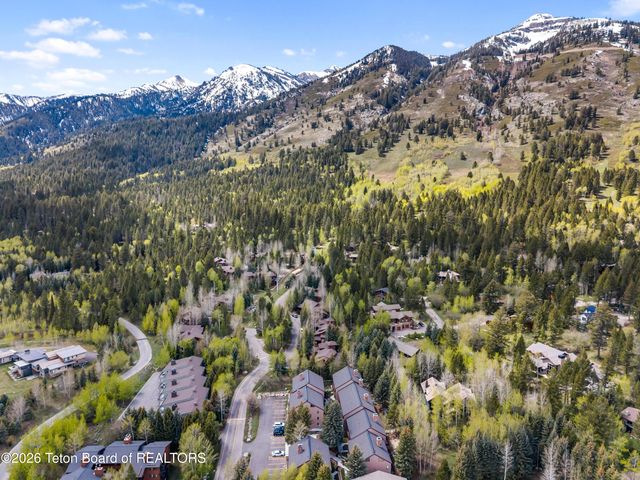 3675 W MICHAEL Drive 13, Teton Village, WY 83025