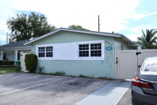 337 Phippen Waiters Road, Dania Beach, FL 33004