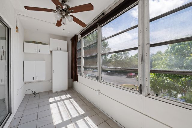 5190 E Sabal Palm Boulevard 209, Tamarac, FL 33319