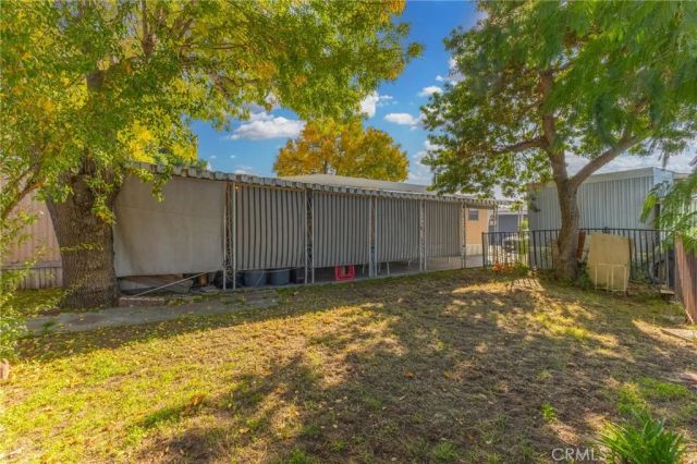 2075 W Rialto 29, San Bernardino, CA 92410