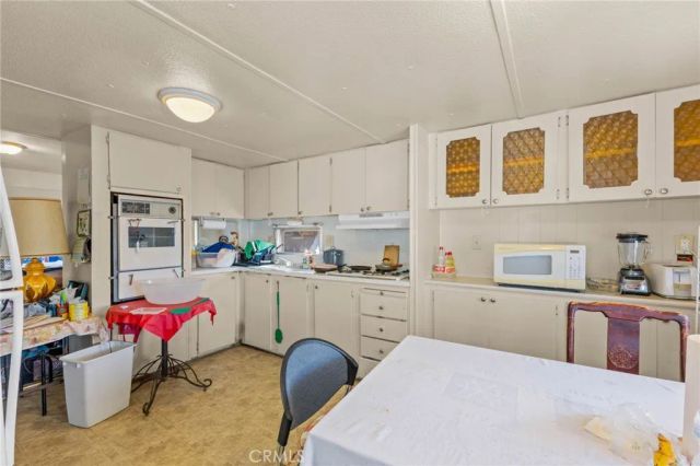 2075 W Rialto 29, San Bernardino, CA 92410