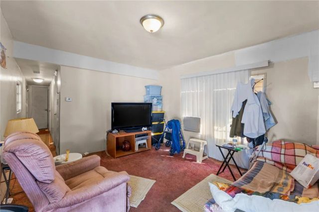 2075 W Rialto 29, San Bernardino, CA 92410