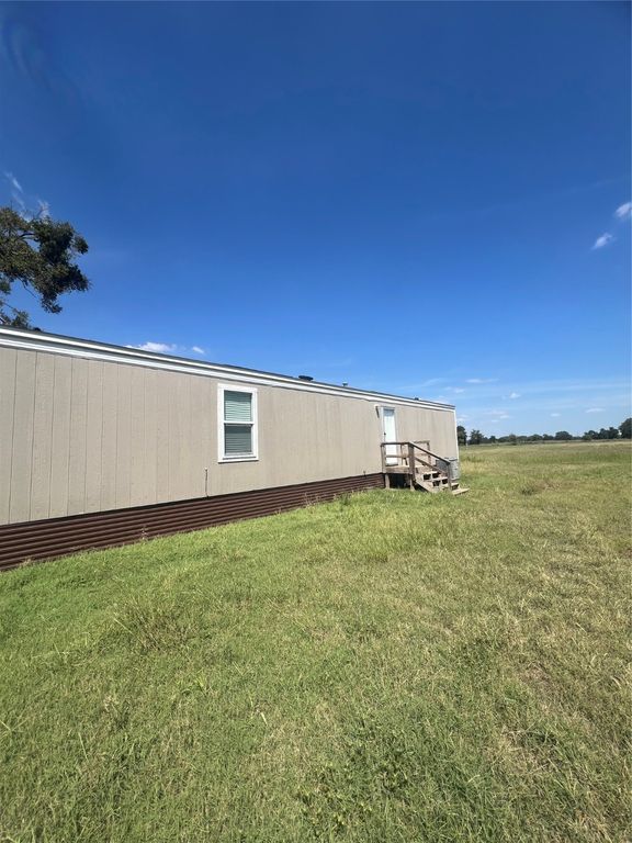 3519 Tours rd, West, TX 76691
