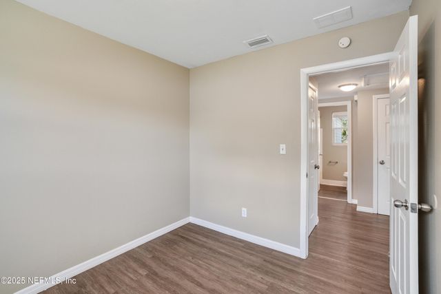 1913 DELAROCHE Drive W, Jacksonville, FL 32210