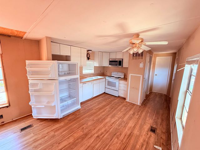 1975 Jacana Dr., Surfside Beach, SC 29575