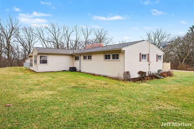 510 W Fargo Street, Ionia, MI 48846