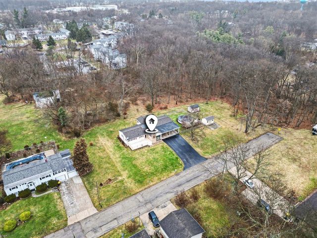 510 W Fargo Street, Ionia, MI 48846