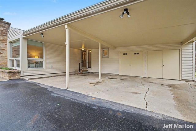 510 W Fargo Street, Ionia, MI 48846