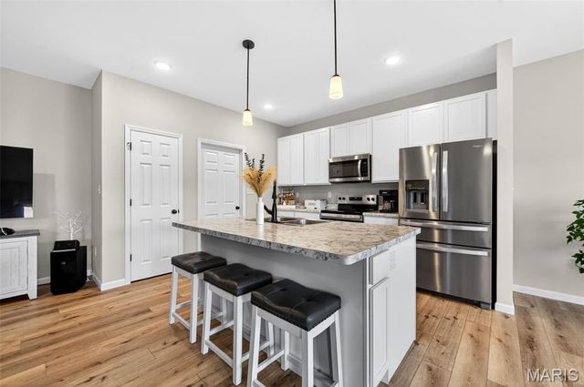 2324 Matthias Close, Washington, MO 63090