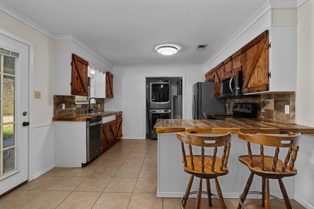 124 Quail Creek Drive, Carthage, TX 75633