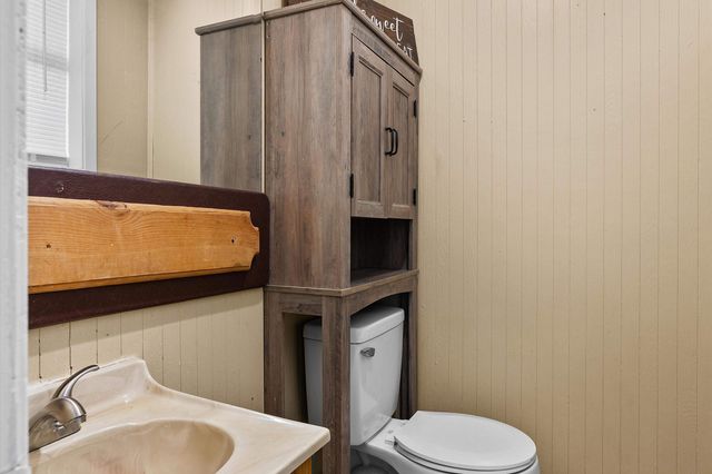 124 Quail Creek Drive, Carthage, TX 75633