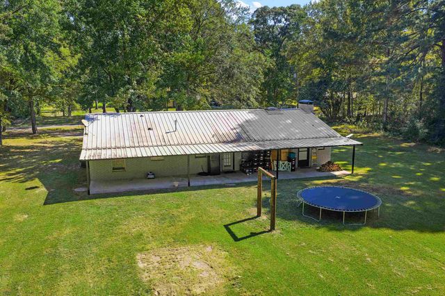 124 Quail Creek Drive, Carthage, TX 75633