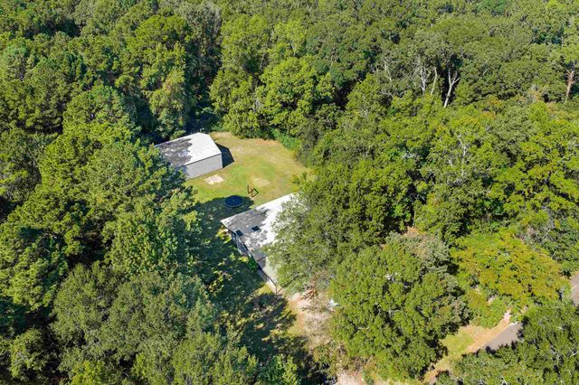 124 Quail Creek Drive, Carthage, TX 75633