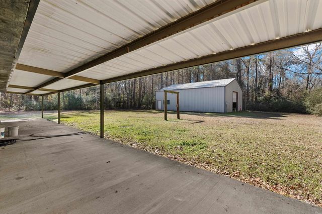 124 Quail Creek Drive, Carthage, TX 75633