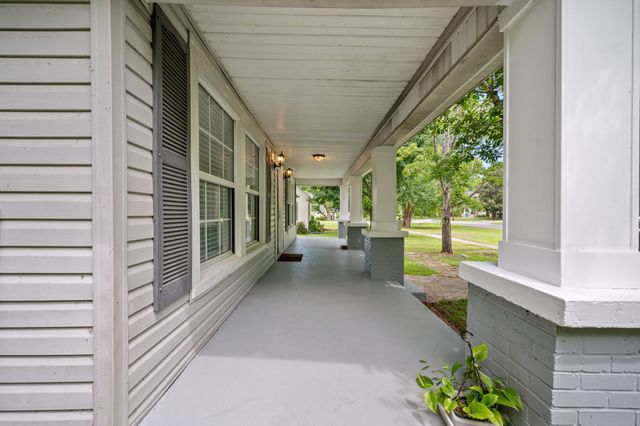 309 N Washington St, Tullahoma, TN 37388