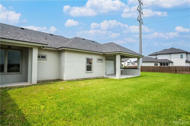 1102 W Guava Avenue, Pharr, TX 78577