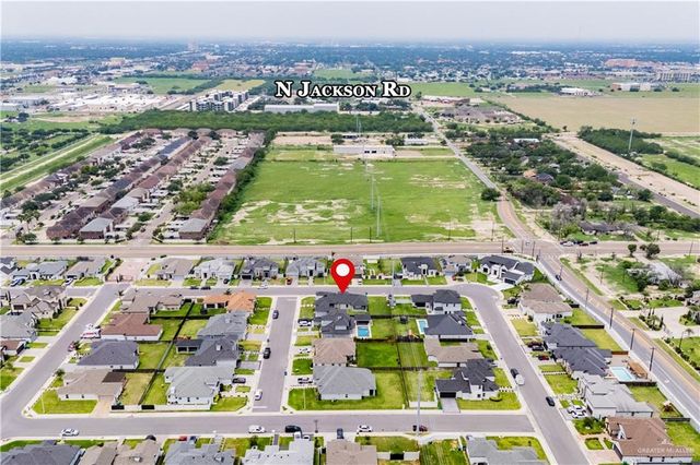 1102 W Guava Avenue, Pharr, TX 78577