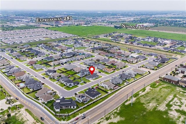 1102 W Guava Avenue, Pharr, TX 78577