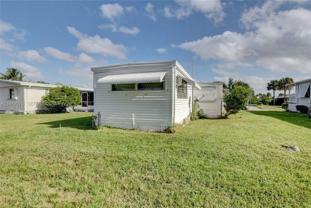 1531 SW 64th Way H, Boca Raton, FL 33428