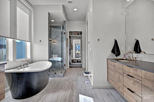 4164 E Goldstone Drive, Meridian, ID 83642