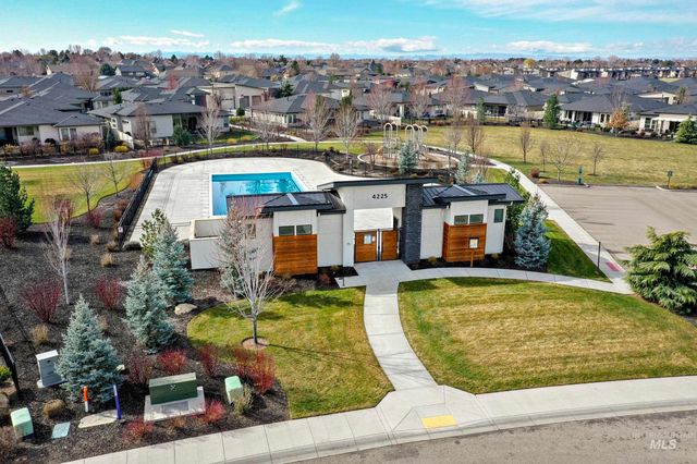 4164 E Goldstone Drive, Meridian, ID 83642