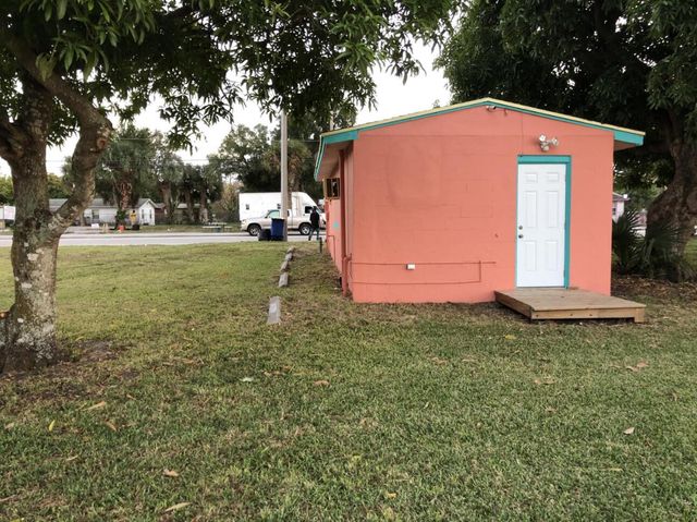 1806 AVENUE D, Fort Pierce, FL 34950