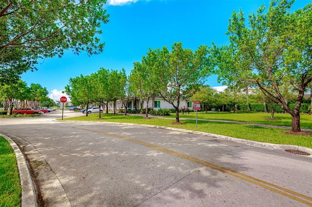 20690 NW 27 Avenue, Miami Gardens, FL 33056