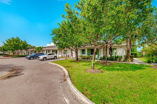 20690 NW 27 Avenue, Miami Gardens, FL 33056