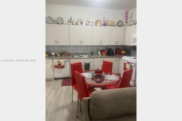 20690 NW 27 Avenue, Miami Gardens, FL 33056