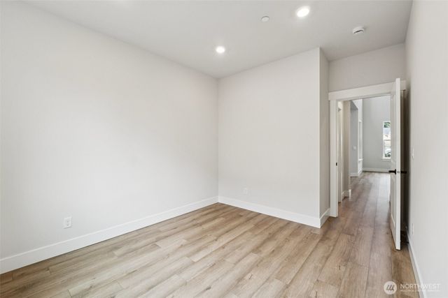 6414 213th Avenue Ct E, Bonney Lake, WA 98391