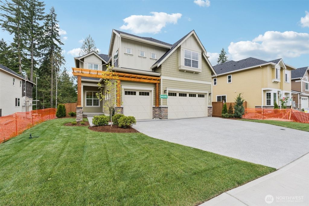 6414 213th Avenue Ct E, Bonney Lake, WA 98391