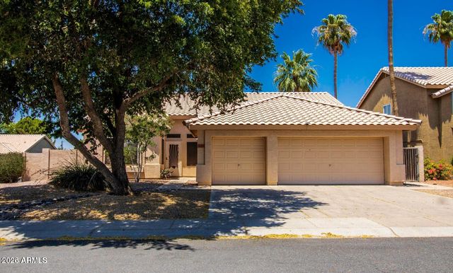 1450 N ROADRUNNER Drive, Gilbert, AZ 85234