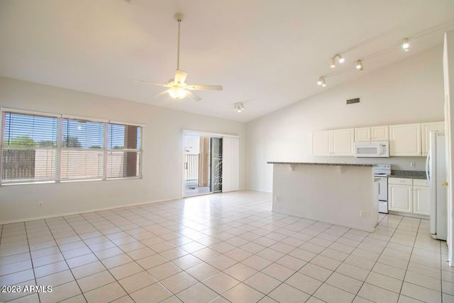 1450 N ROADRUNNER Drive, Gilbert, AZ 85234