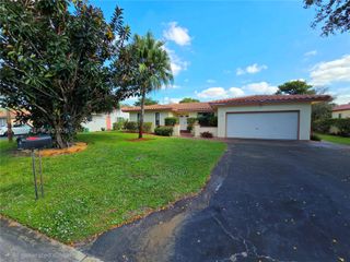 1327 NW 87th Terrace, Coral Springs, FL 33071