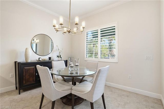 975 Sandpiper ST # A202, Naples, FL 34102